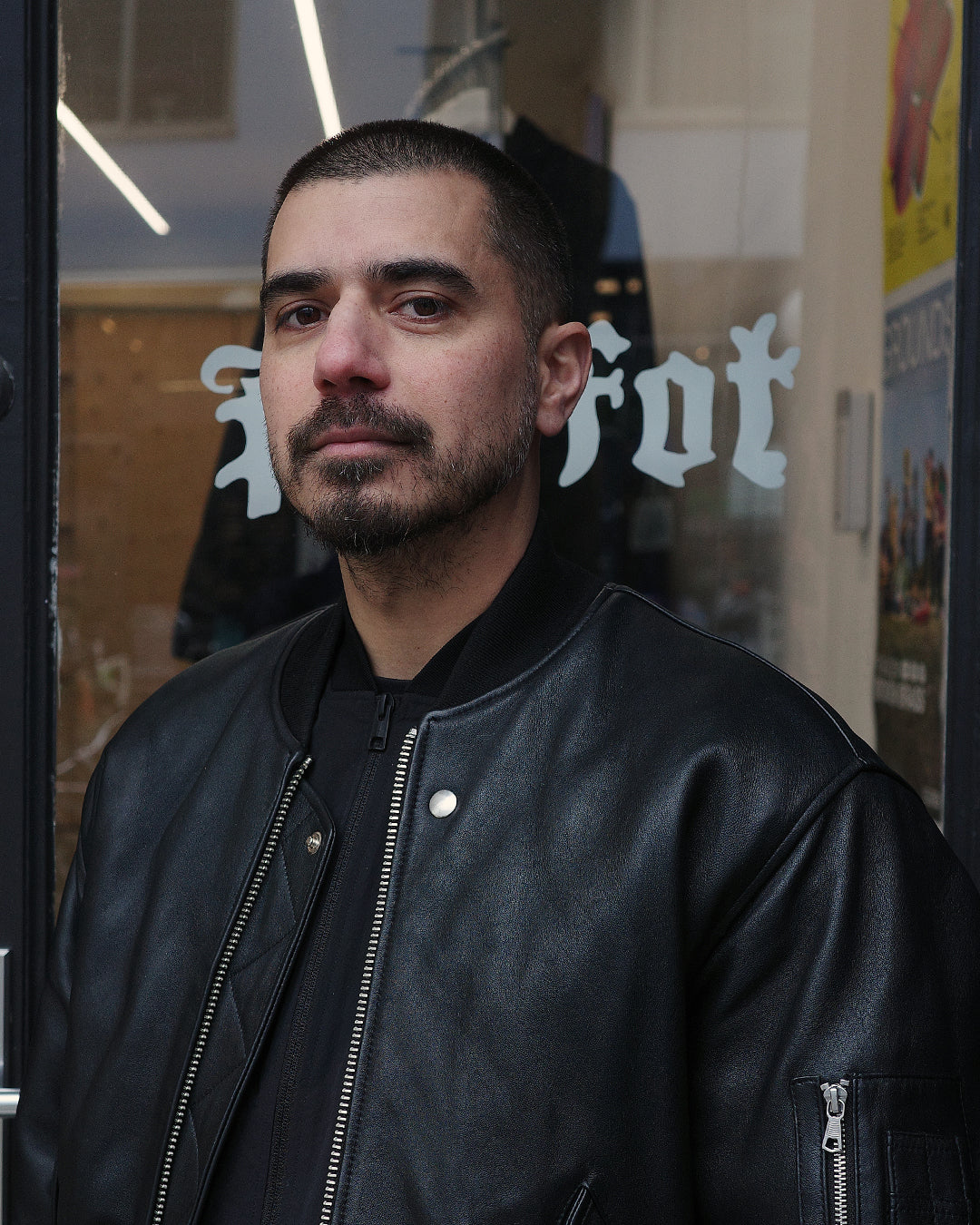 INTERPORFOT #7: DJOEVENILE