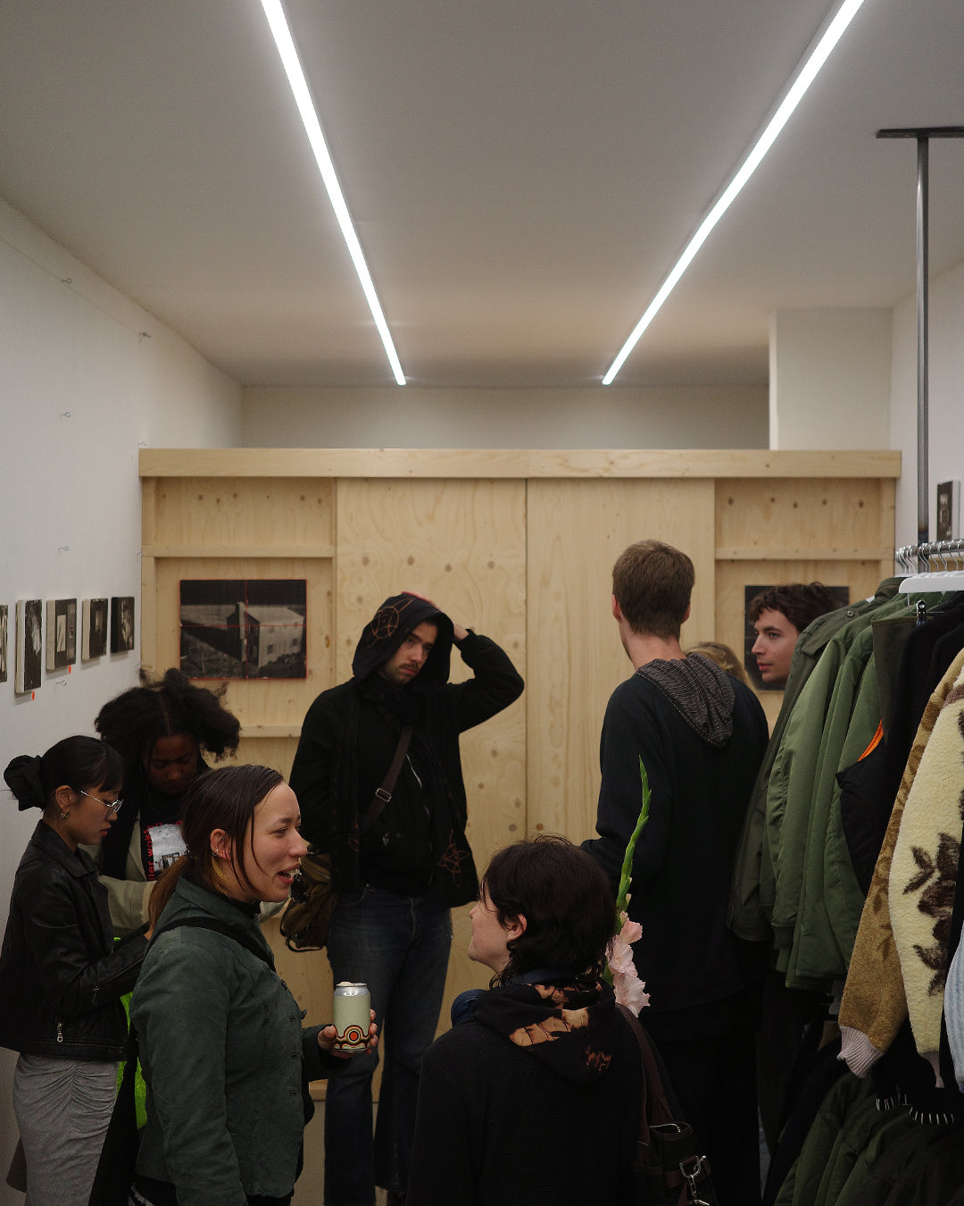 RECAP OPENING ELI HOOPER'S EXHIBITION 'SMALLER WORKS'