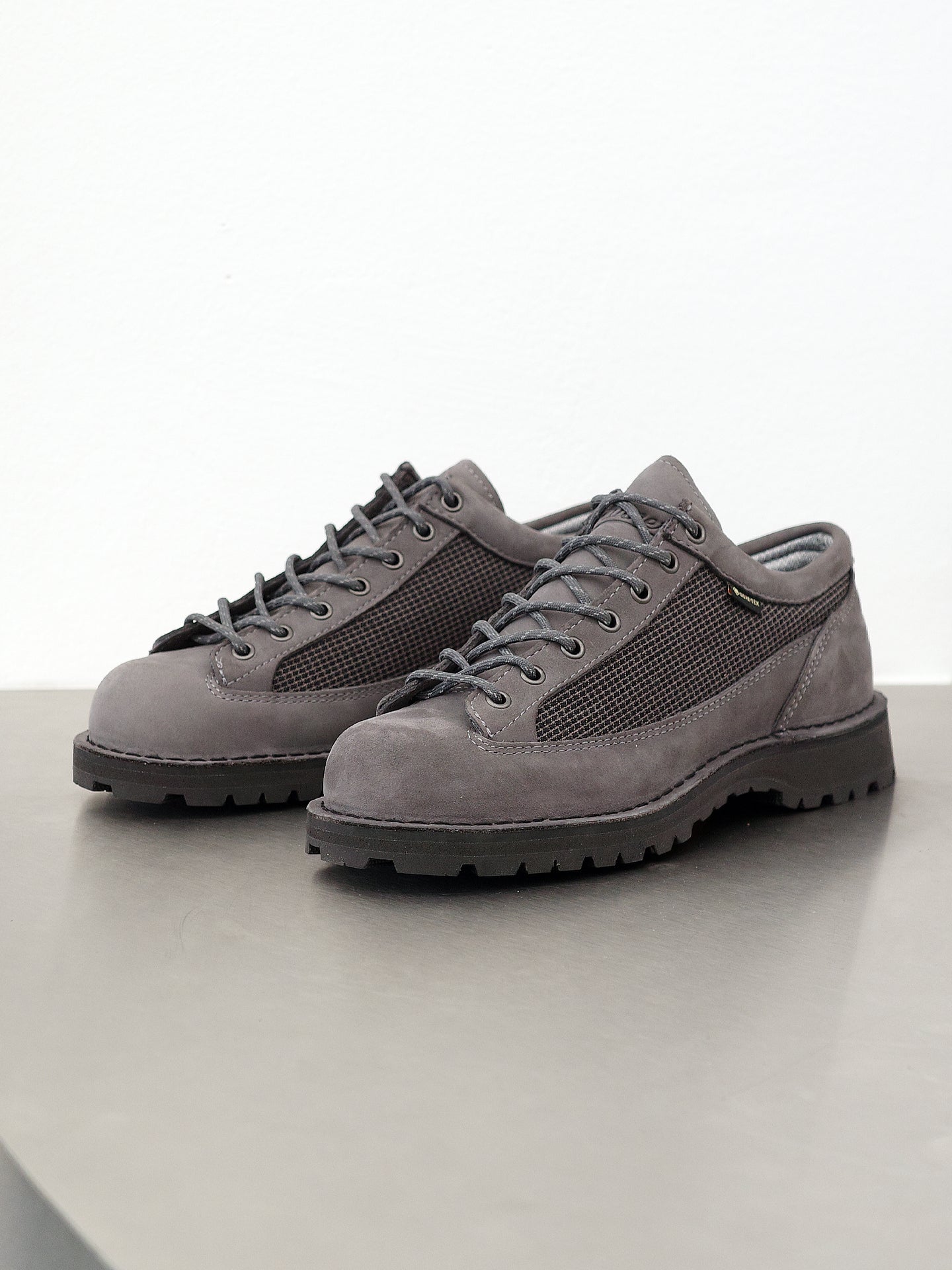 FIELD LOW GTX