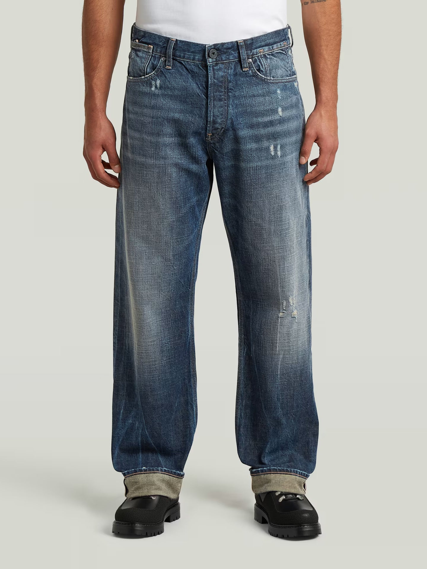 G-S025 A DEEGGIE RELAXED STRAIGHT