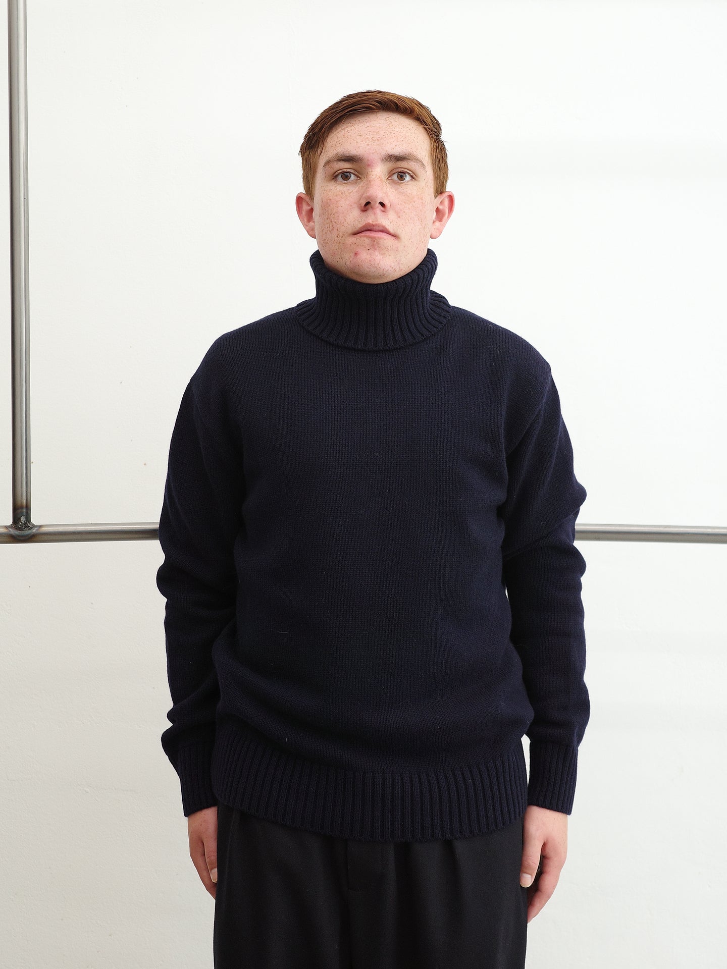 ROLL NECK