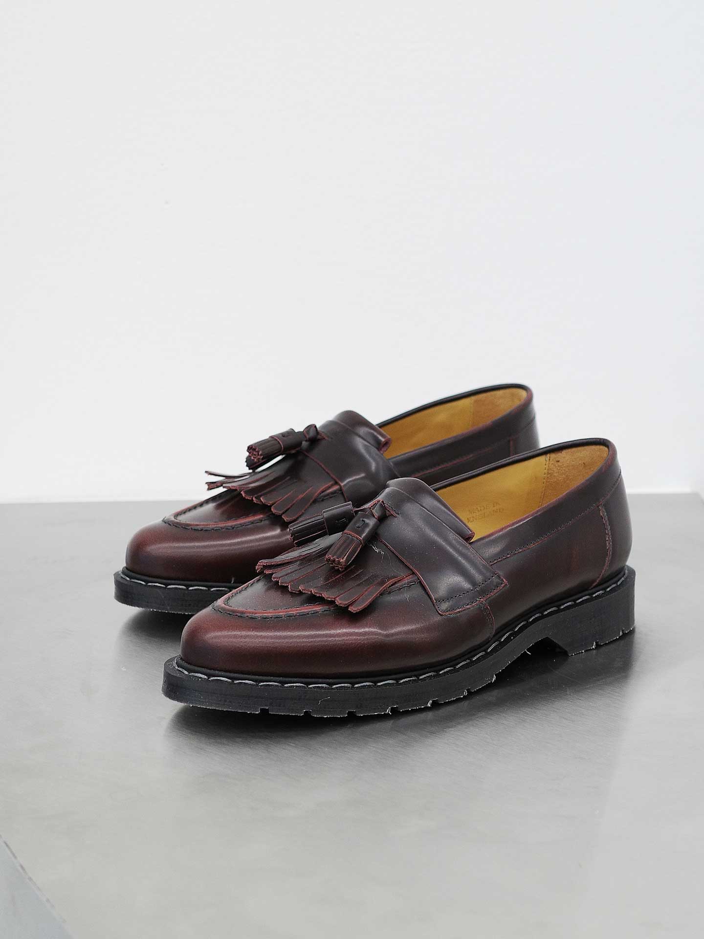 TASSLE LONG FRINGE LOAFER